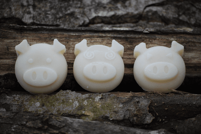 Petit cochon Flocon 1 (saponification à froid)